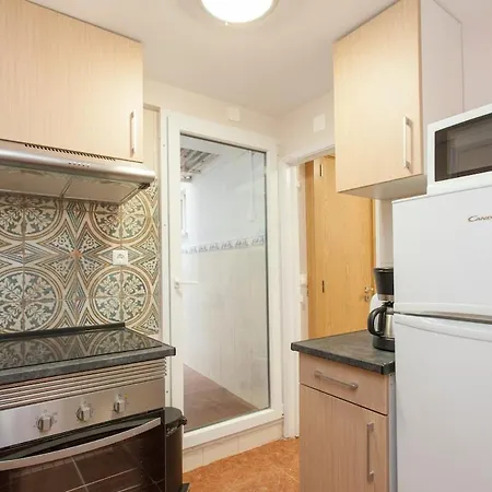 아파트 Principe Real Charming 1br,ba Private Courtyard *