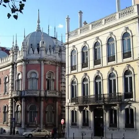 Principe Real Charming 1br,ba Private Courtyard 아파트 리스본