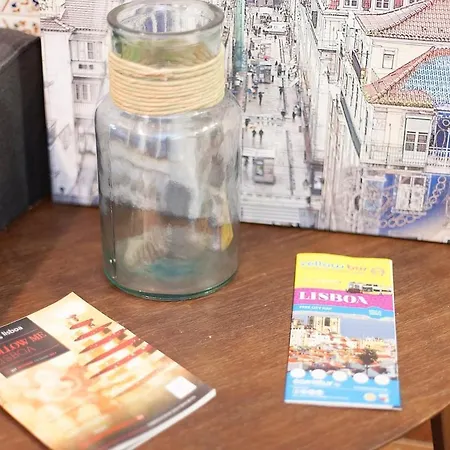 Principe Real Charming 1br,ba Private Courtyard Lissabon